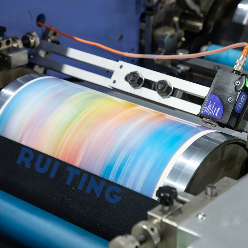 Flexo-Etikettendruckmaschine Hohe Haltbarkeit 150 m/min Druckgeschwindigkeit für Effizienz